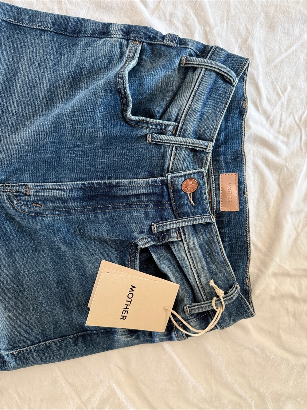 MOTHER High-Rise The Hustler Ankle Fray Classic Blue Denim Jeans